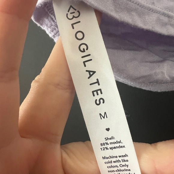 Blogilates reversible bow back short sleeve Top - Picture 7 of 7